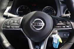 2025 Nissan Navara ST