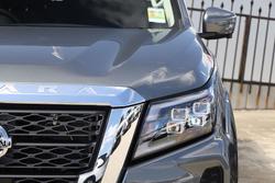 2025 Nissan Navara ST