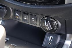 2025 Nissan Navara ST