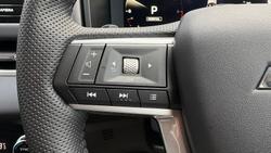 2025 Mitsubishi Outlander LS