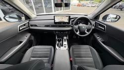 2025 Mitsubishi Outlander LS