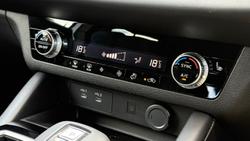 2025 Mitsubishi Outlander LS