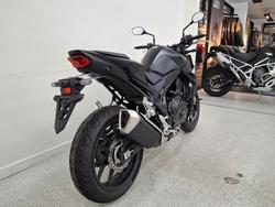 2025 Honda CB750 (HORNET) Black