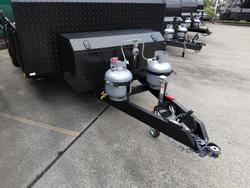 2025 Cadillac RV Poseidon Couples 20.6Ft With King Bed And Off-Road Pack