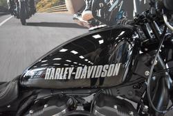 2016 HARLEY-DAVIDSON XC1200CX ROADSTER