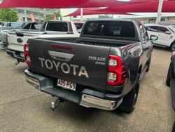 2021 Toyota Hilux SR5