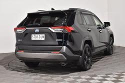 2020 Toyota RAV4 Cruiser