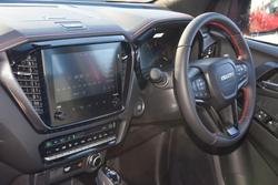 2025 Isuzu D-MAX X-TERRAIN