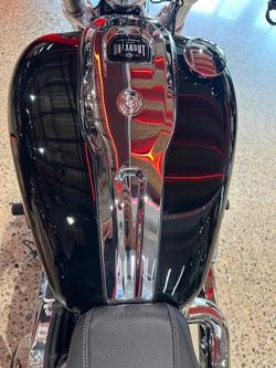 2025 Harley-Davidson Breakout 117 (FXBR) Softail Black