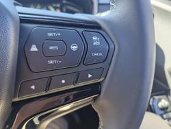 2025 Isuzu D-MAX BLADE