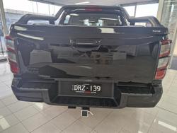 2025 Isuzu D-MAX BLADE