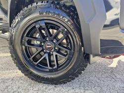 2025 Isuzu D-MAX BLADE