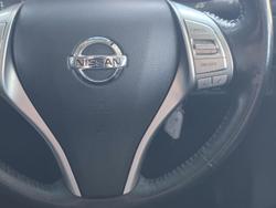 2019 Nissan Navara ST