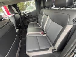 2026 Nissan Navara ST-X