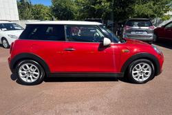 2017 MINI Hatch Cooper