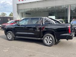 2026 Nissan Navara ST D27 MY26 4X4 Dual Range Midnight Black