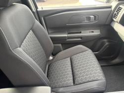 2026 Nissan Navara ST D27 MY26 4X4 Dual Range Midnight Black