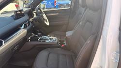 2025 Mazda CX-5 G25 Akera