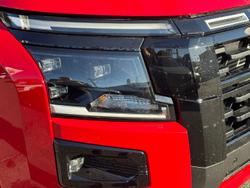 2026 Nissan Navara ST-X D27 MY26 4X4 Dual Range Outback Red