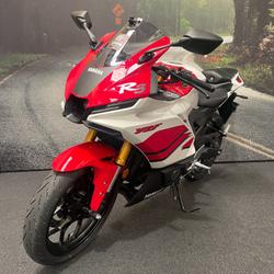 2026 Yamaha YZF-R3 White