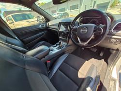 2020 Jeep Grand Cherokee Night Eagle