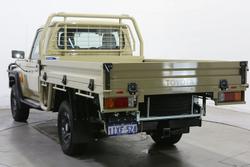 2025 Toyota Landcruiser GXL