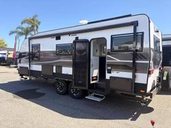 2026 Crusader Crusader My25 Musketeer Empress