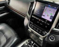 2020 Toyota Landcruiser VX