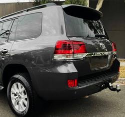 2020 Toyota Landcruiser VX