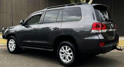 2020 Toyota Landcruiser VX