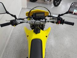 2025 Suzuki 2025 Suzuki 400CC DR-Z400EM2 Enduro Yellow