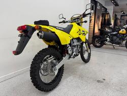 2025 Suzuki 2025 Suzuki 400CC DR-Z400EM2 Enduro Yellow