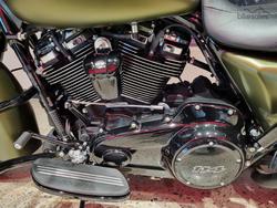 2022 Harley-Davidson Road King Special 114 (FLHRXS) Touring Green