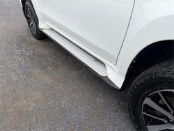 2016 MITSUBISHI PAJERO SPORT GLS (4x4)