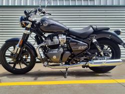 2026 Royal Enfield Super Meteor 650 Meteor Black