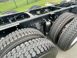 2025 Isuzu F Series Euro 5 FYJ 300-350 Auto Agitator 8x4 Cab Chassis