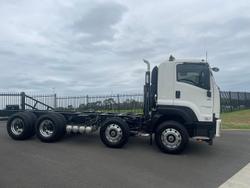2025 Isuzu F Series Euro 5 FYJ 300-350 Auto Agitator 8x4 Cab Chassis
