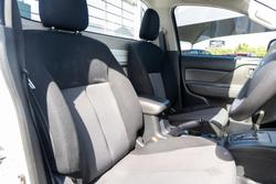 2016 Mitsubishi Triton GLX