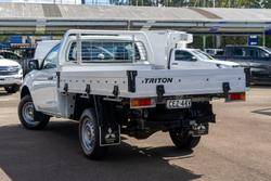 2016 Mitsubishi Triton GLX