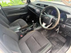 2020 Toyota Hilux SR