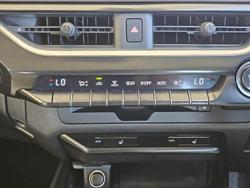 2019 Lexus UX 200 Luxury MZAA10R Mercury Grey