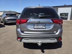 2019 Mitsubishi Outlander ES