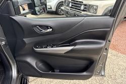 2021 Nissan Navara ST-X