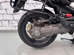 2005 Moto Guzzi Breva V1100 Breva Red