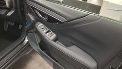 2025 Subaru Outback AWD Touring XT