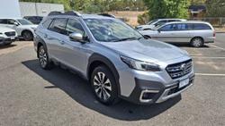 2025 Subaru Outback AWD Touring XT