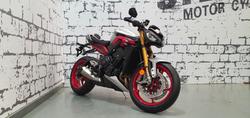 Triumph Street Triple 765 RX