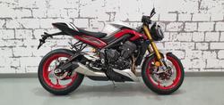 2025 Triumph Street Triple 765 RX Street Triple Silver