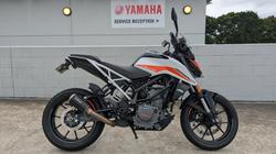 KTM 390 Duke