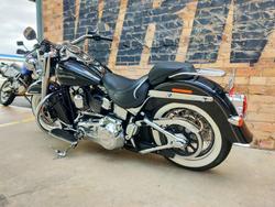 2016 HARLEY-DAVIDSON SOFTAIL DELUXE 1690 (FLSTN) ROAD BLACK